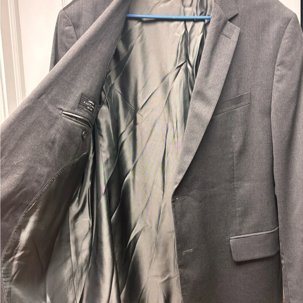 Banana Republic Modern Fit Men’s Suit Blazer – Gray (Size 44R) | Italian Fabric